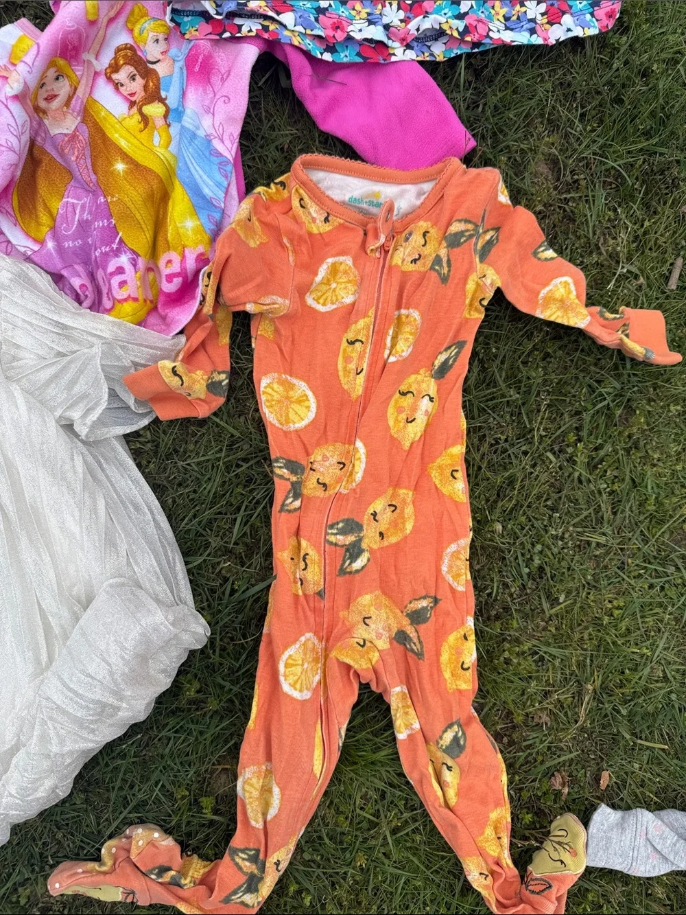 12 to 18 month bundle baby toddler girl clothes baby gap carters Nicole Miller